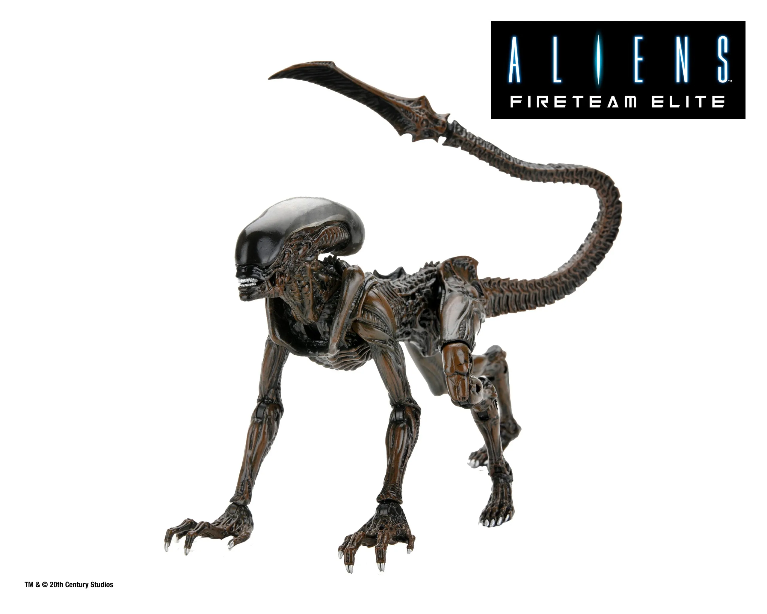 Aliens: Fireteam Elite (Set of 2) Prowler & Runner Alien 7″ Scale Action Figures - NECA