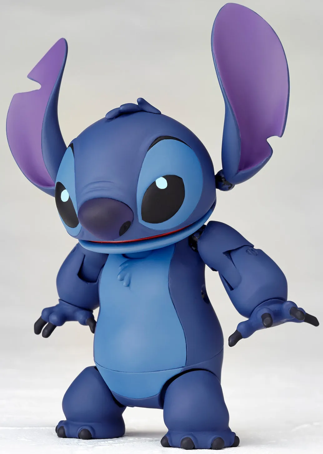 Amazing Yamaguchi Revoltech Lilo & Stitch - Stitch (Prototype No. 626) Action Figure