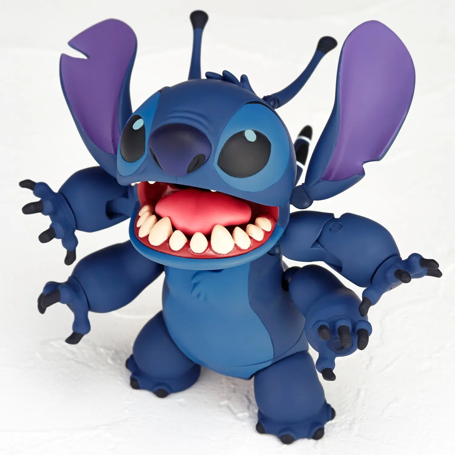 Amazing Yamaguchi Revoltech Lilo & Stitch - Stitch (Prototype No. 626) Action Figure
